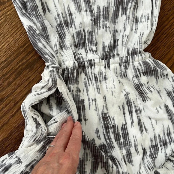 TART Sleeveless V-neck button down mini dress with pockets women’s size XS - Picture 7 of 12
